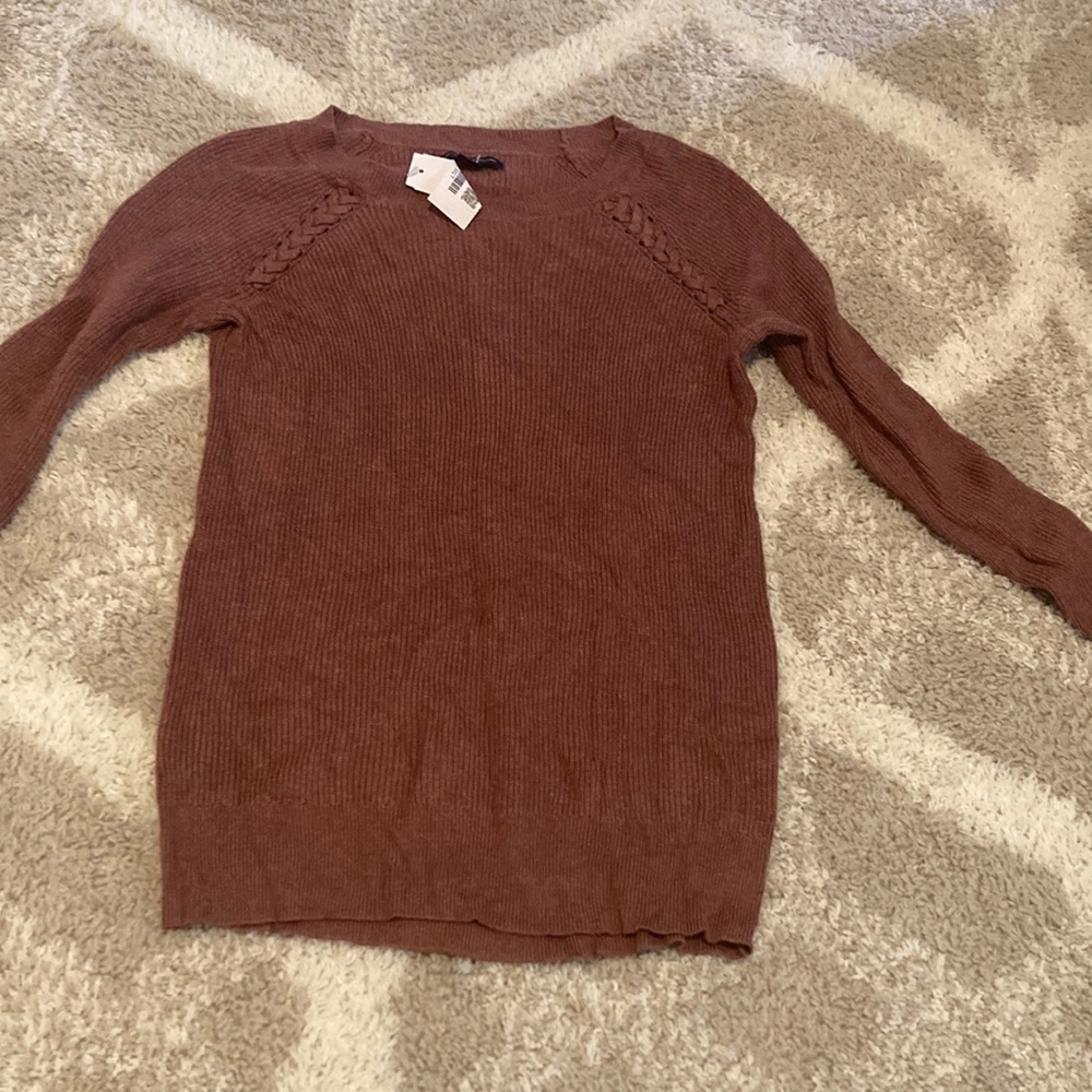 NWT AEO sweater